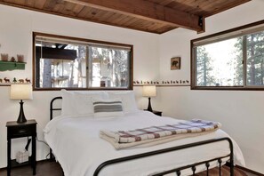 Cabin, nhiều giường, quang cảnh núi (2594) | 4 phòng ngủ, trang trí khác biệt 