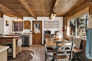 Cabin, Multiple Beds, Patio, Mountain View (2594) | Dining - 2594-willow Bear Lodge (Big Bear Lake)