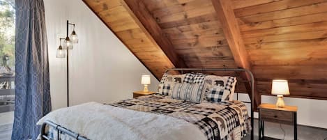 Cabin, Multiple Beds, Patio, Mountain View (2594)
