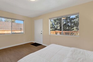 Cabin, Multiple Beds, Kitchen (2596) | 4 bedrooms - 2596-pine Woods Retreat (San Mateo)