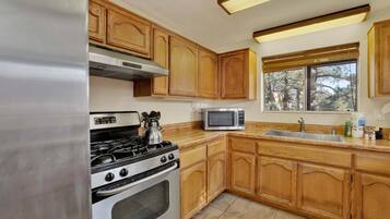 Cabin, Multiple Beds, Kitchen (2596) | Private kitchen