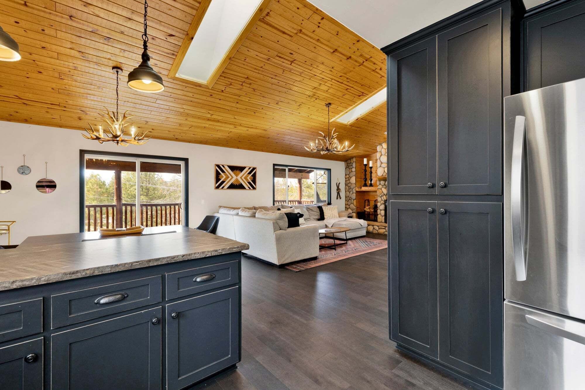 Cabaña, varias camas, hidromasaje | Interior