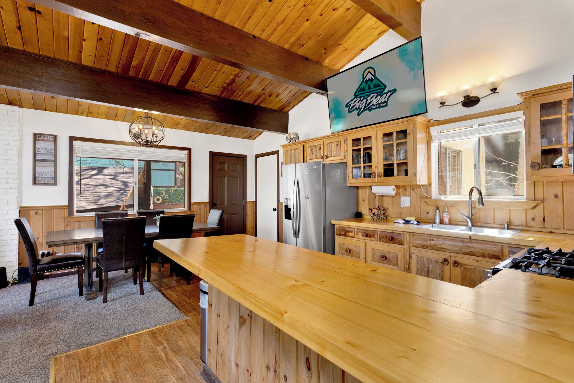 Cabin, Multiple Beds, Hot Tub | Private kitchen