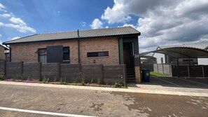 House, 3 Bedrooms, Accessible, Smoking | Exterior