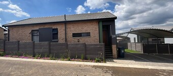 Charming 3-bedroom House Rental in Centurion, South Africa