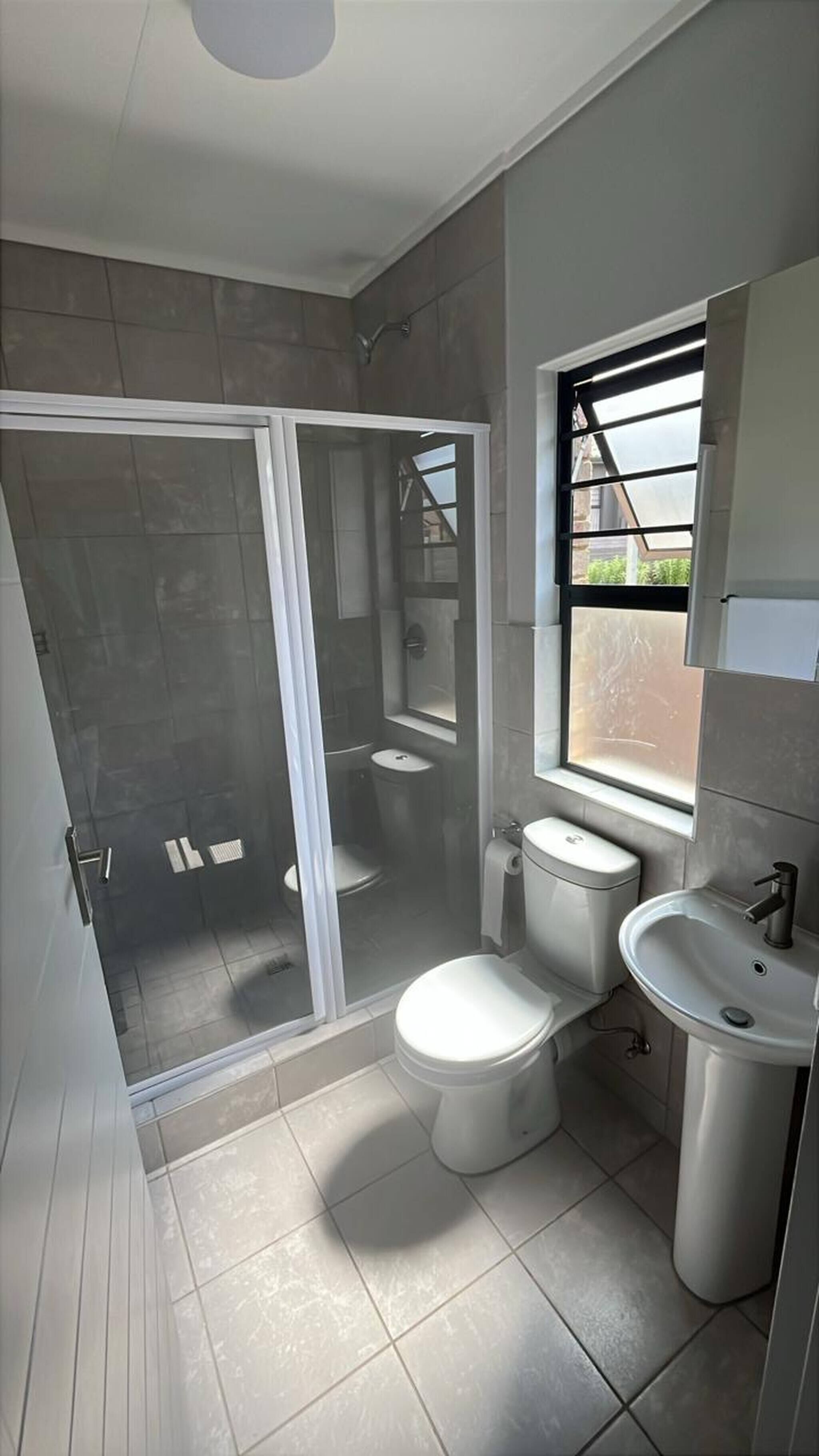 Maison, 3 chambres, accessible aux personnes à mobilité réduite, fumeur | Salle de bain