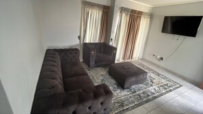 House, 3 Bedrooms, Accessible, Smoking | Living room - Charming 3-bedroom House Rental in Centurion, South Africa (Centurion)