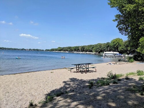 Quaint Cottage near West Lake Okoboji boat ramp and beach.