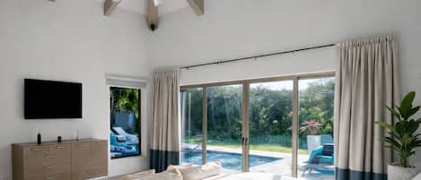 4 chambres, fer et planche à repasser, Wi-Fi gratuit, draps fournis