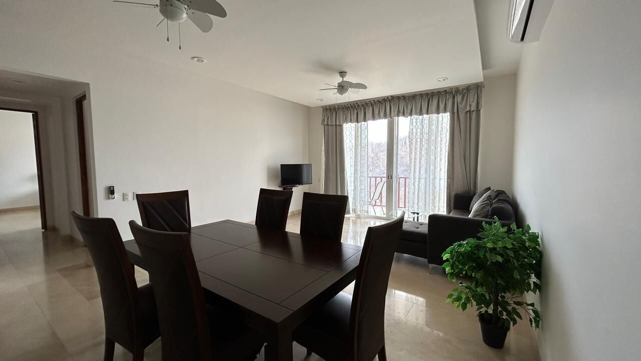 Comfort Apartment, Hill View | Interior