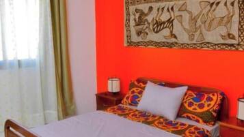 2 bedrooms, WiFi, bed sheets