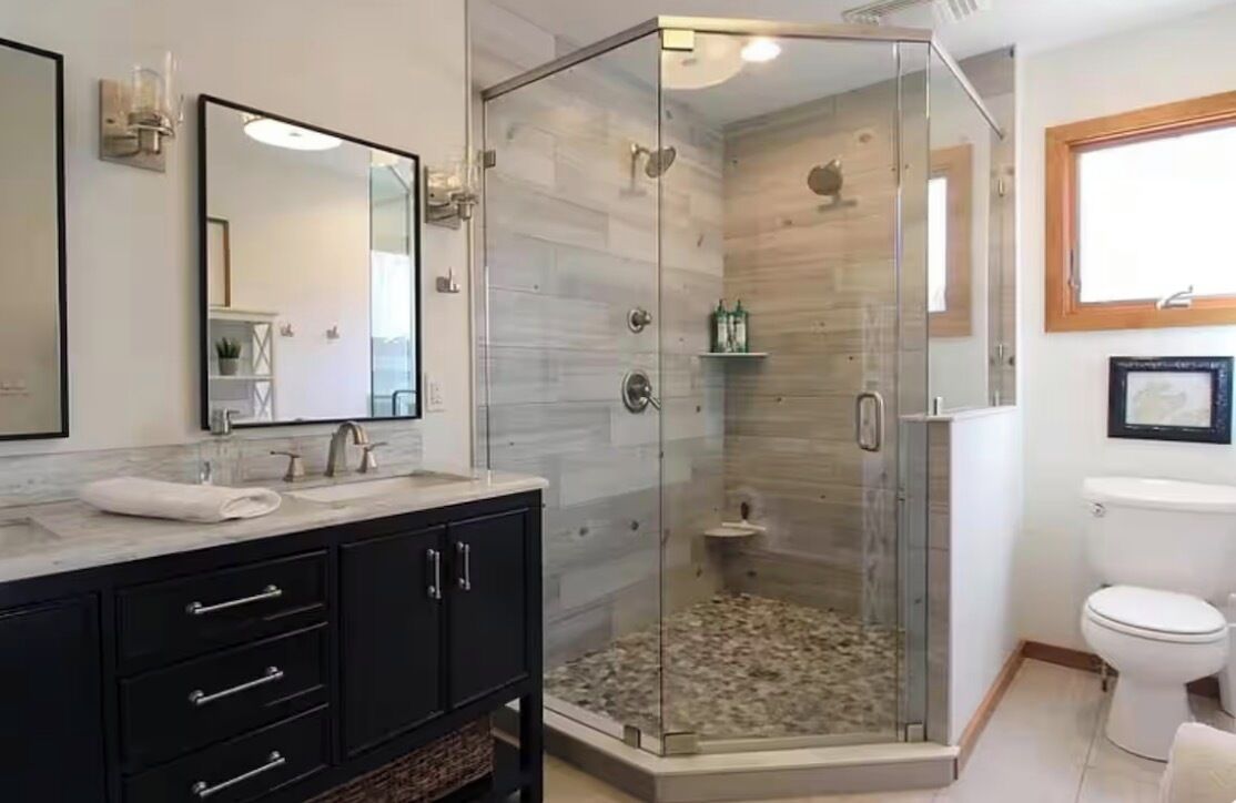 Shower, towels, soap, toilet paper