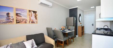Apartment | Living area | TV