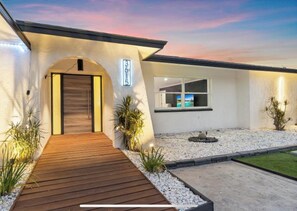 Exterior - The Modern Palm just minutes from Siesta Key! (Sarasota)