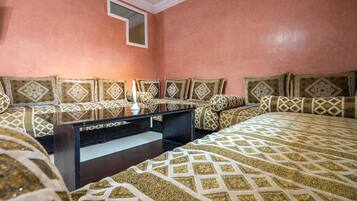 Comfort studio, balkon, uitzicht op stad | Interieur