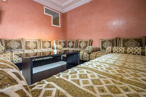 Comfort studio, balkon, uitzicht op stad | Interieur