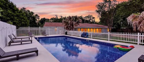 Outdoor pool, a heated pool