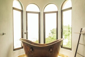 Interior - Amazing 4-bedroom villa in Puerto Vallarta with full kitchen and pool (Puerto Vallarta)