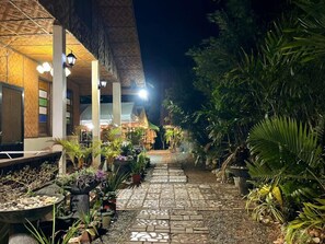 Property grounds - Soulelle Villa with Pool (Silang)