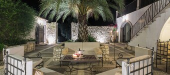 Luxury Villa with service