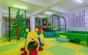 Piscina estreita