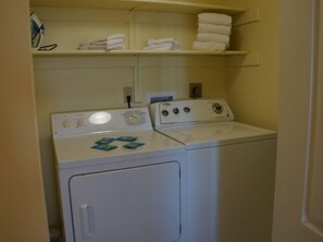 Interior - 2BR Beachfront Getaway with Hot Tub & Tennis (Sanibel)