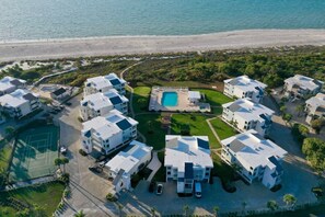 Exterior - 2BR Beachfront Getaway with Hot Tub & Tennis (Sanibel)