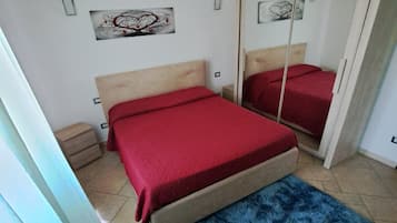2 camere, ferro/asse da stiro, Wi-Fi, lenzuola