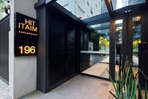 Exterior detail - HIT Itaim (São Paulo)