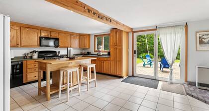Cozy White Mountains Getaway Cottage– Albany, NH