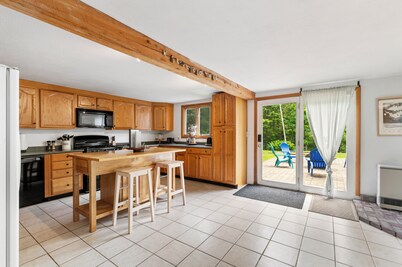 Cozy White Mountains Getaway Cottage– Albany, NH
