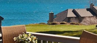 Steps to Lake Winni I Samoset Community l Sunrise & Sunset Views l Beach, Pool+