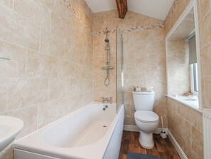 Shower, hair dryer - Vasey Croft (Keighley)