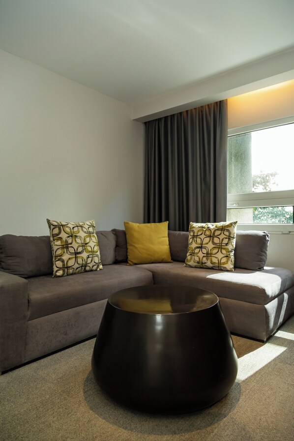 Living area - Hotel Casa Ciudad (Cuauhtémoc)