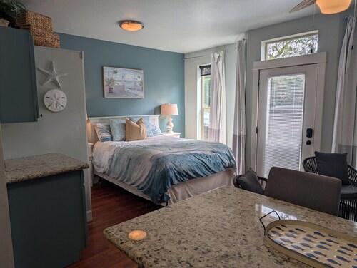 Parkside Suite: Downtown Jacksonville