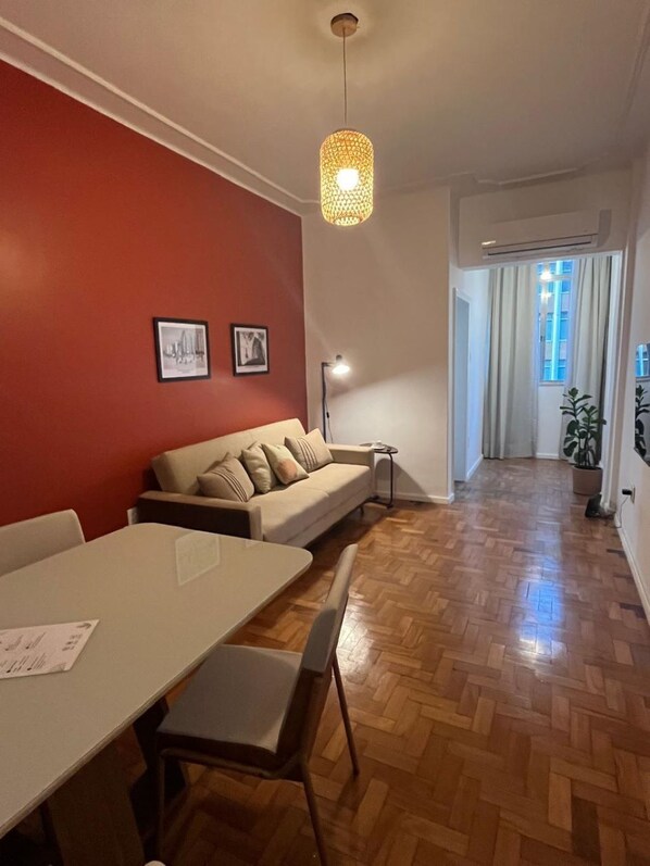 Living area - Cozy apartment - Copacabana (Rio de Janeiro)