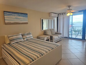 Room - Sun-Kissed Sapphire... Pools, beach, and restaurants (St Thomas)