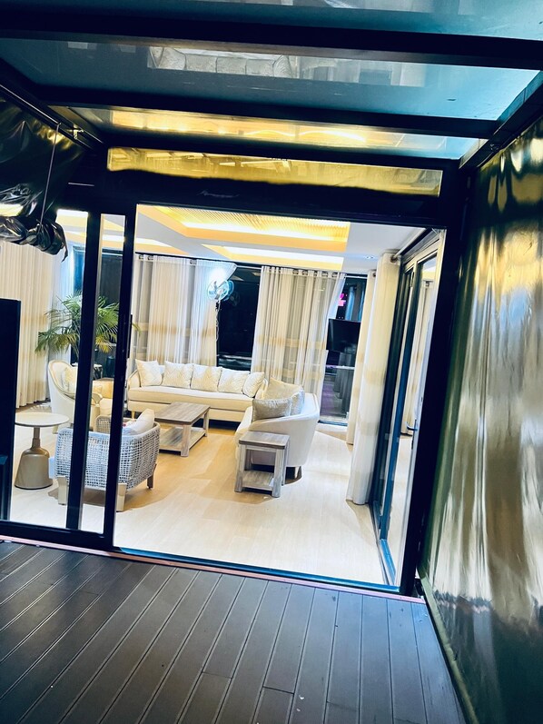 Executive lounge - Eza Hotel (Kigali)
