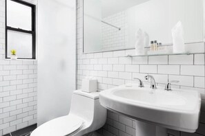 Bathroom - Relaxing 2 Beds|Midtown Times Square (New York)