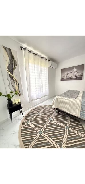 2 bedrooms, free WiFi, bed sheets, wheelchair access - Cozy Apt | Caves, Beach & Nature in Arecibo Solar Panels (Arecibo pr00612)