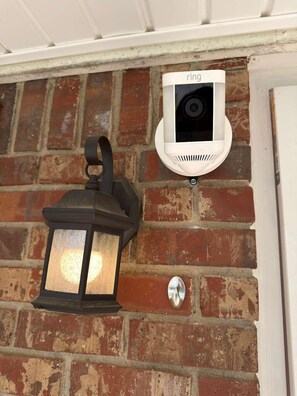 Exterior detail -       15H-A (Cartersville)