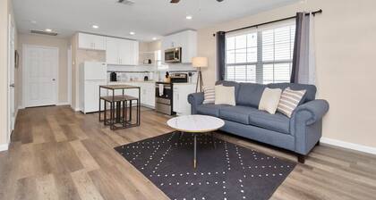 Cozy 1-bedroom apartment in enjoyable Houston with AC
