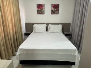 1 bedroom, iron/ironing board, Internet, bed sheets - Ravello Residencial – Comfort and tranquility in Foz do Iguaçu (Foz do Iguaçu)