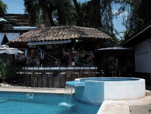 Udendørs pool