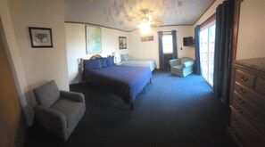 4 bedrooms, WiFi, bed sheets - Expansive Executive LakeHouse #19w/Jacuzzi &Fireplace with views of Norfork Lake (Mountain Home)