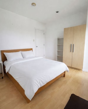 2 Schlafzimmer, Bügeleisen/Bügelbrett, WLAN, Bettwäsche