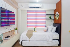 Standard Studio - Compact Look Studio At Meikarta District 2 Apartment (Cikarang)