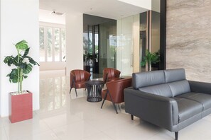 Lobby - Green Urban Style Studio Room At Apartment Sudimara Forestwalk (South Tangerang)