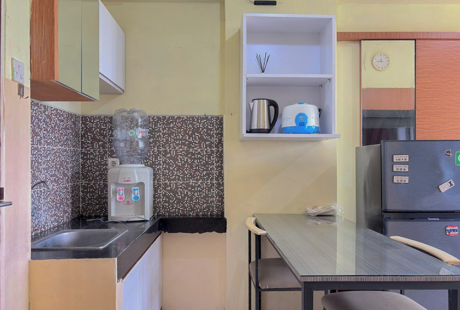 Apartemen Standar | Dapur pribadi | Ketel listrik