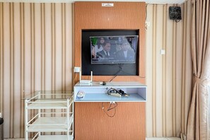 Studio Standard | Tv